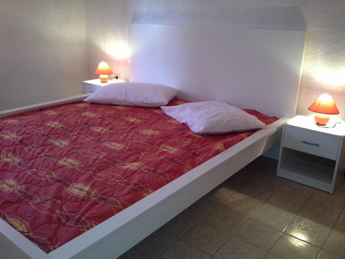Apartament Berto *